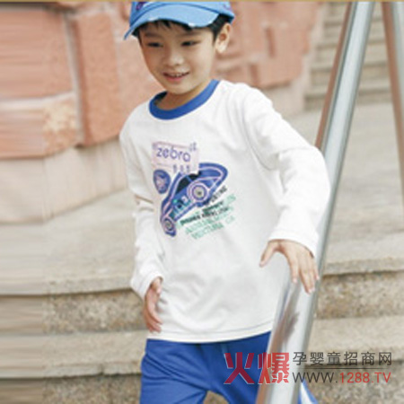 �옷(l��)���Rͯ�b�M�@��ͯ�L(f��ng)��