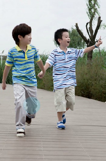 NEEZA������ͯ�Lѝ