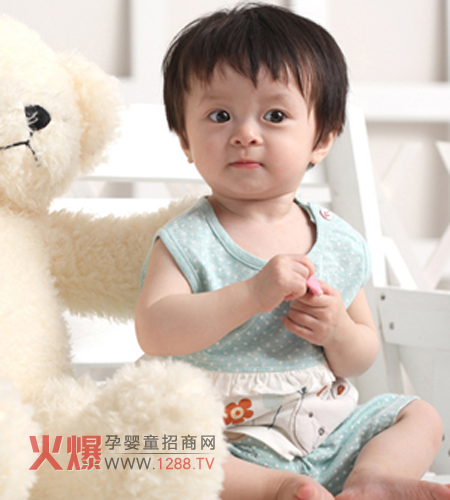 ����Сؐ�{(l��n)ɫ�A�I(l��ng)�o(w��)�����b�錚���������L(zh��ng)