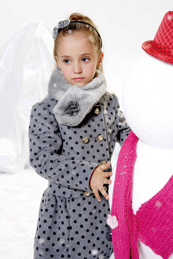 �U�P�㘷����ɫ�c(di��n)�c(di��n)ͯ�b