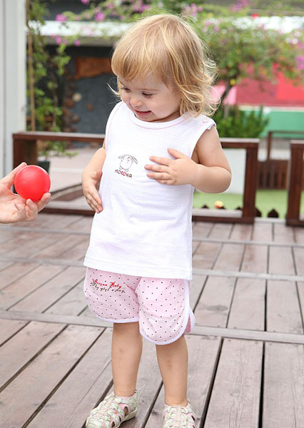 摩可拿粉紅無(wú)袖女童夏季新款套裝