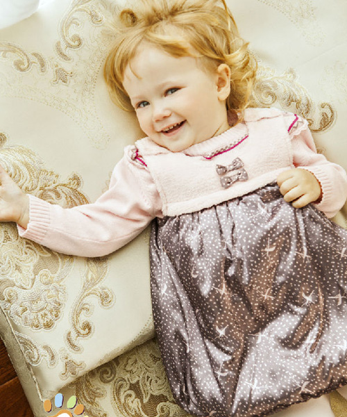 哇喔哇喔女性秋裝裙