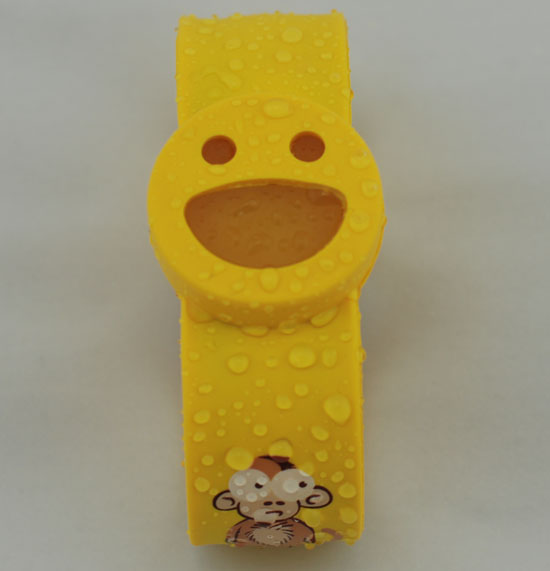 BUGOUT笑臉啪啪圈驅(qū)蚊手環(huán)黃色