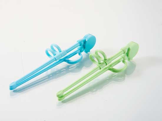  ���ט�����֮�ǃ�ͯ����(x��)��