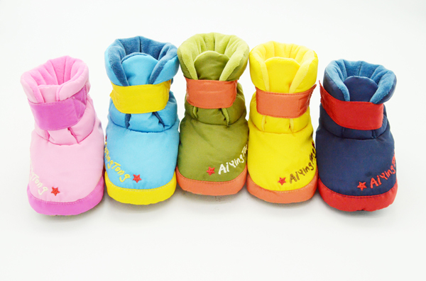 愛嬰童防水中筒加絨保暖鞋雪地靴