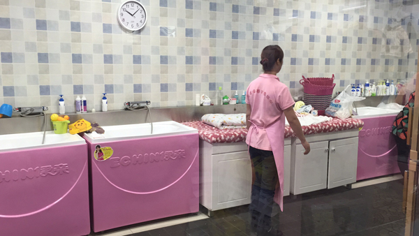 可名母嬰嬰幼兒洗澡