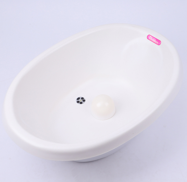 貝兒美兒迷你寶寶浴盆 白色.jpg