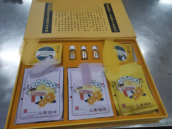 山東東進(jìn)藥業(yè)沐浴包.jpg 山東東進(jìn)藥業(yè)沐浴包.jpg