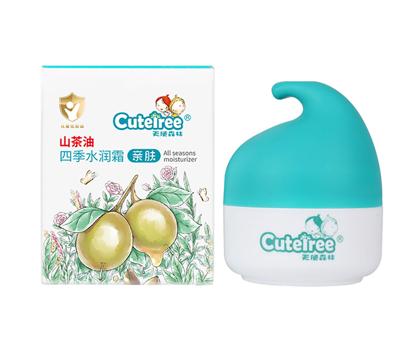    ��ʹɭ��ɽ�����ļ�ˮ��(r��n)˪