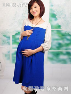 �з����{ɫ�ЋDȹ