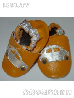 ��˼��ɫ�냺Ь