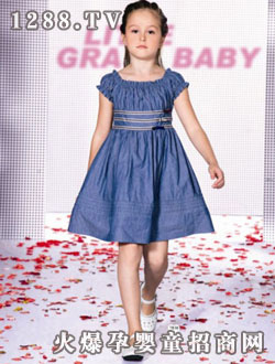 С���ޕr(sh��)���{(l��n)ɫȹ��