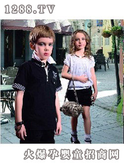 ����֮�����b�r�к�ɫ�b