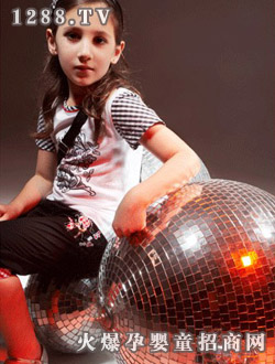 С�����2010����ϵ���İ�ɫб�y��