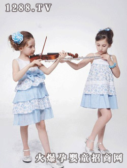 С�����2010����ϵ�ж��{ɫ���~ȹ