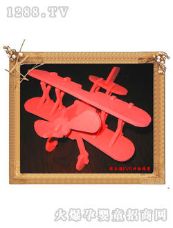 ˹����EVAƴ��ģ�Ͳ�ɫ�w�C-1̖