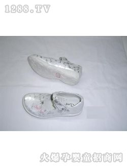 ǧ���y��ɫƤЬ