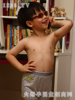 �Úq���ɫ�Ľ�ѝ