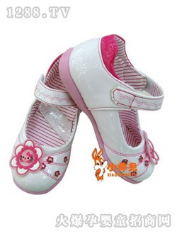 С���ð�ɫ�ۼtб�yЬ