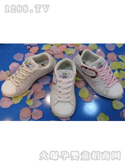 �Ϙ�(l��)��ͯЬУ�@��(j��ng)������Ь