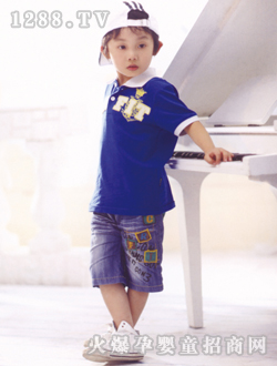 С����(d��ng)���{ɫ�ļ�ͯ�b