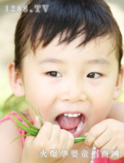 ɭ�ŵ��H����ȻŮͯ��