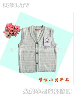 哆啦小貝yinge開胸馬甲