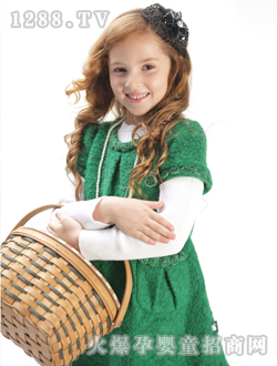 Сë�x�GɫŮͯ�r��ë������