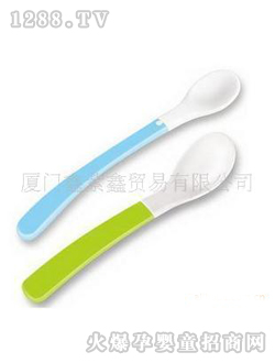 親親我yinge喂食用品匙梗