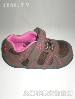 ��؈֮��(m��ng)��ɫ�׃�Ь