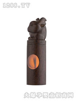 ���ھ��R������̥ë��