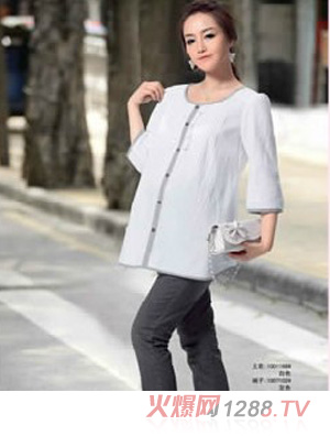 ���������Ћ�����ɫ�L(zh��ng)���ɫѝ��