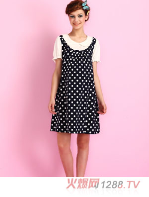 �������Һ�ɫ�c(di��n)�c(di��n)�ЋD�B��ȹ