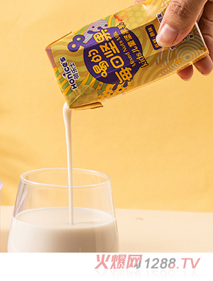 荷樂士喝的每日堅(jiān)果兒童堅(jiān)果乳